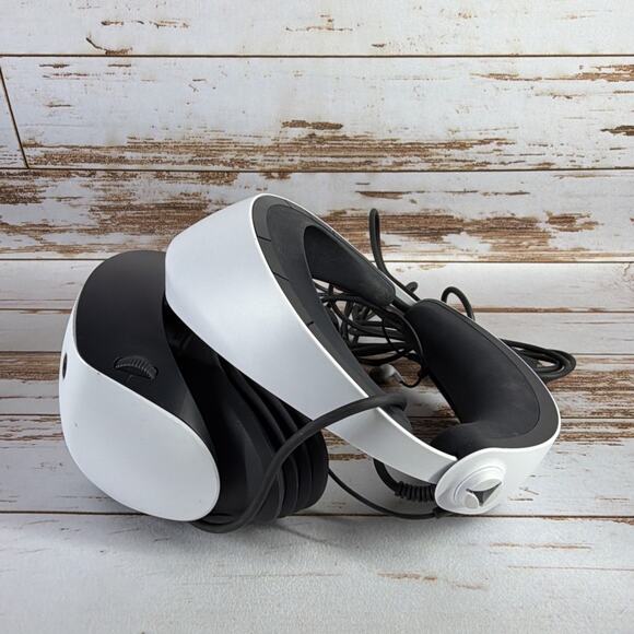 Sony PlayStation VR2 Headset CFI-ZVR1 PS5 No Controllers OEM Tested - Picture 5 of 6